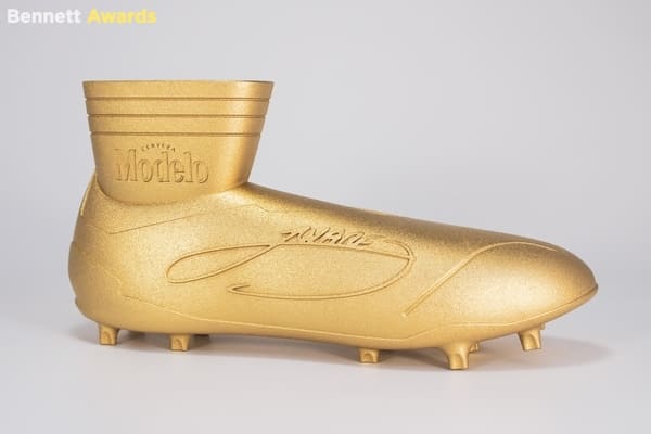 Accomplished Impossible Mission: A Drinkable Golden Boot