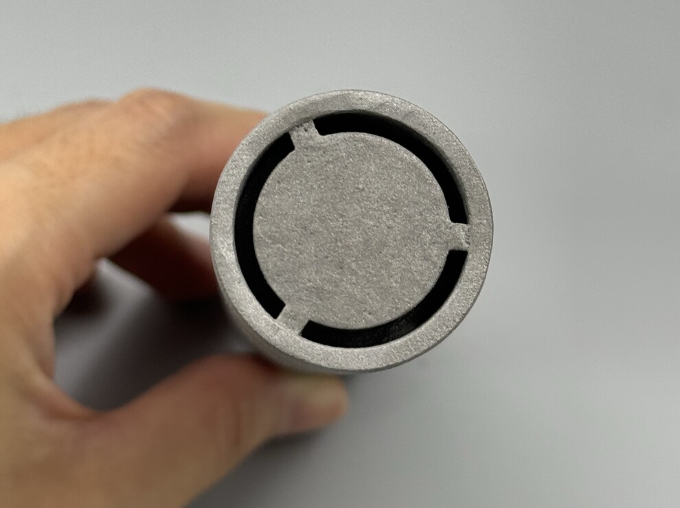 powder-escape-holes-matter-in-metal-and-nylon-3d-printing