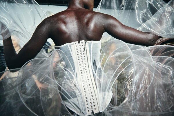 Designer 3D Printed Clothes: Brands and Techniques