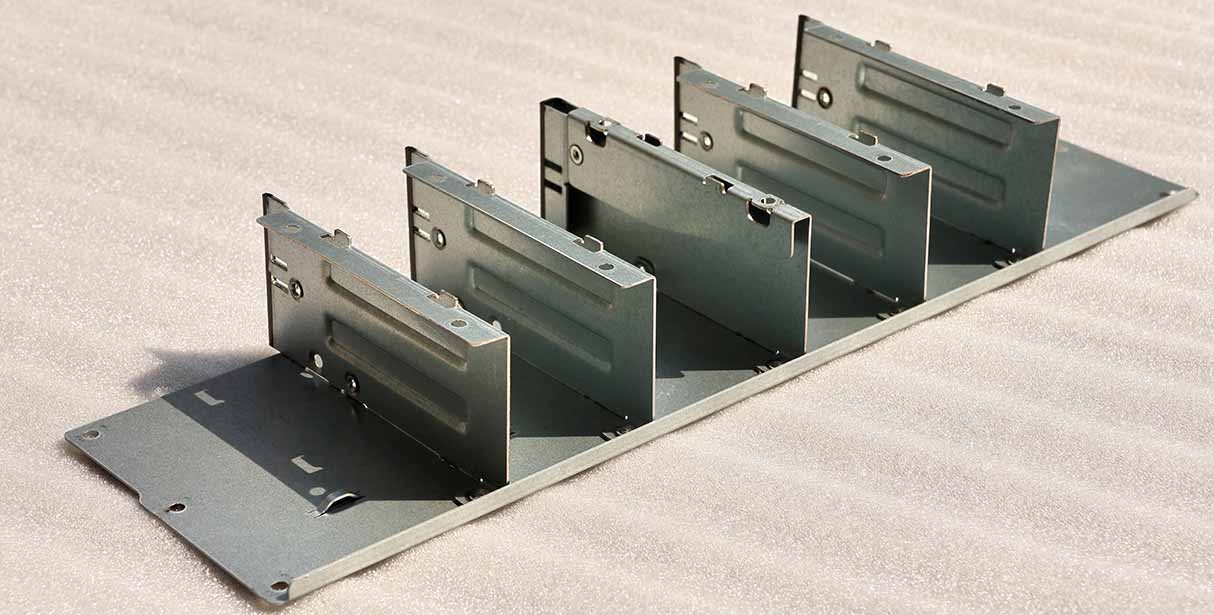 sheet metal fabricated multi-bay hard drive enclosure