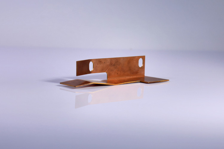 how does laser cutting work