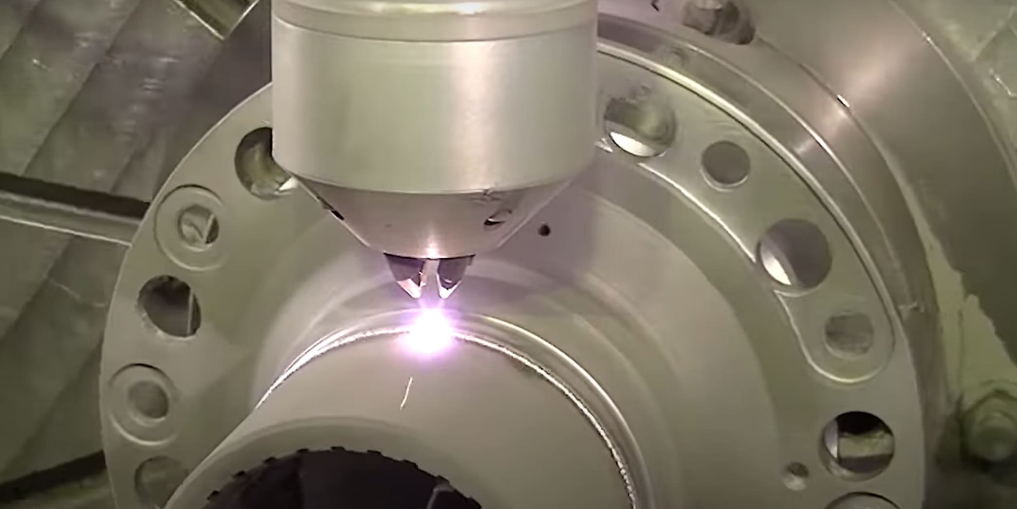 OPTOMEC Laser Engineered Net Shaping