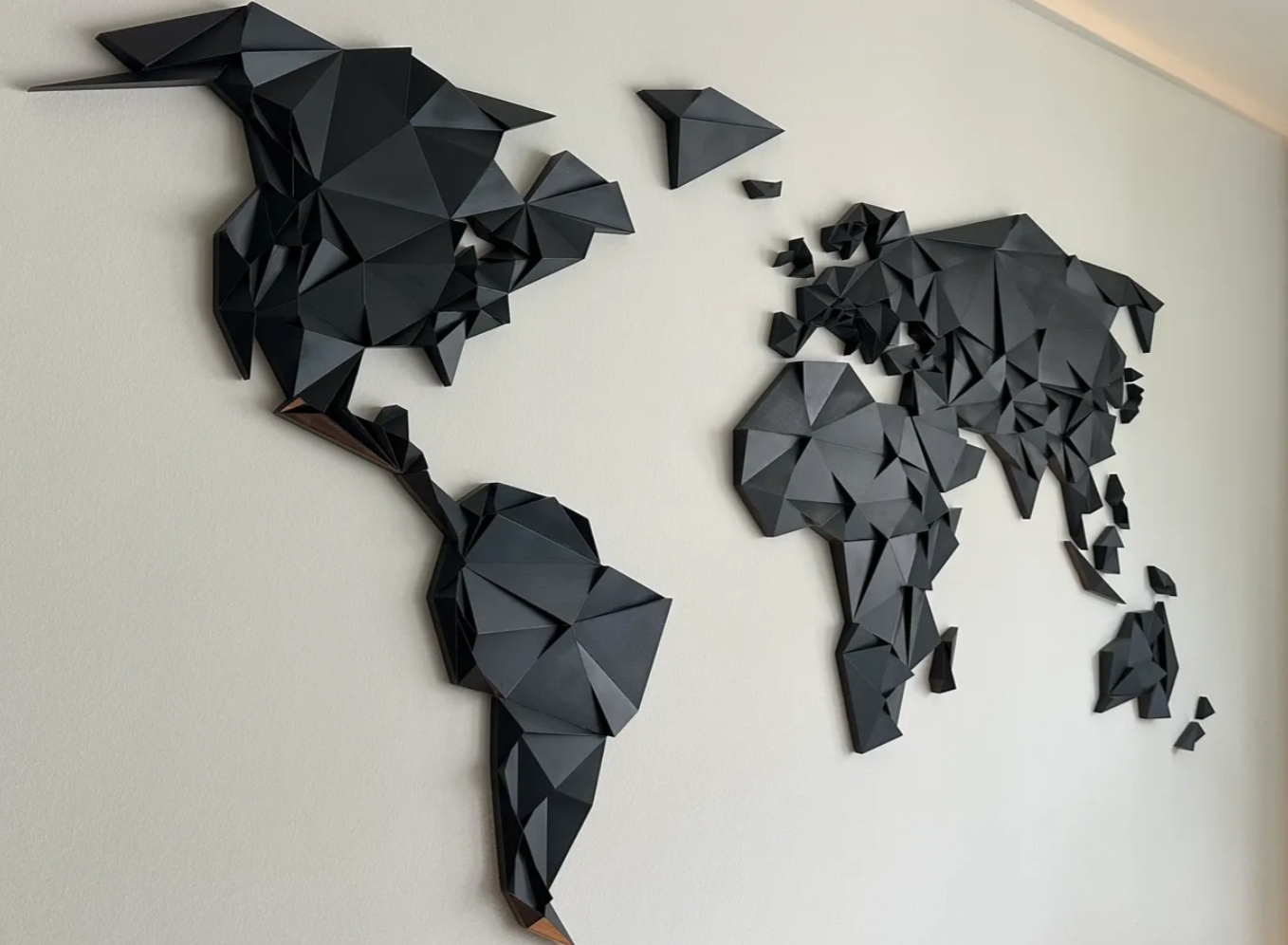 3D-printed Low Poly World Map