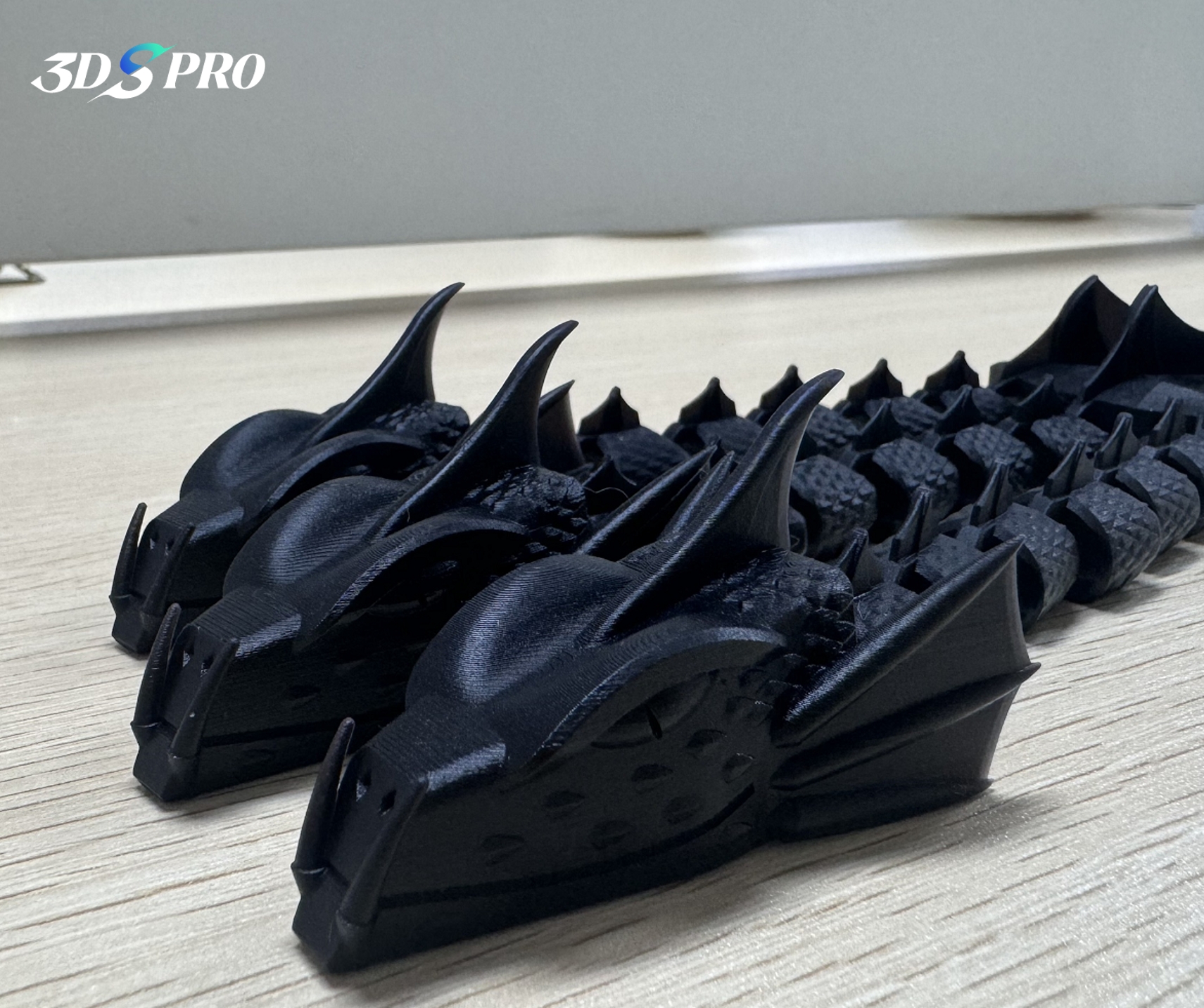 3DSPRO SLA 3D Printed Print-in-Place Articulated Dragon