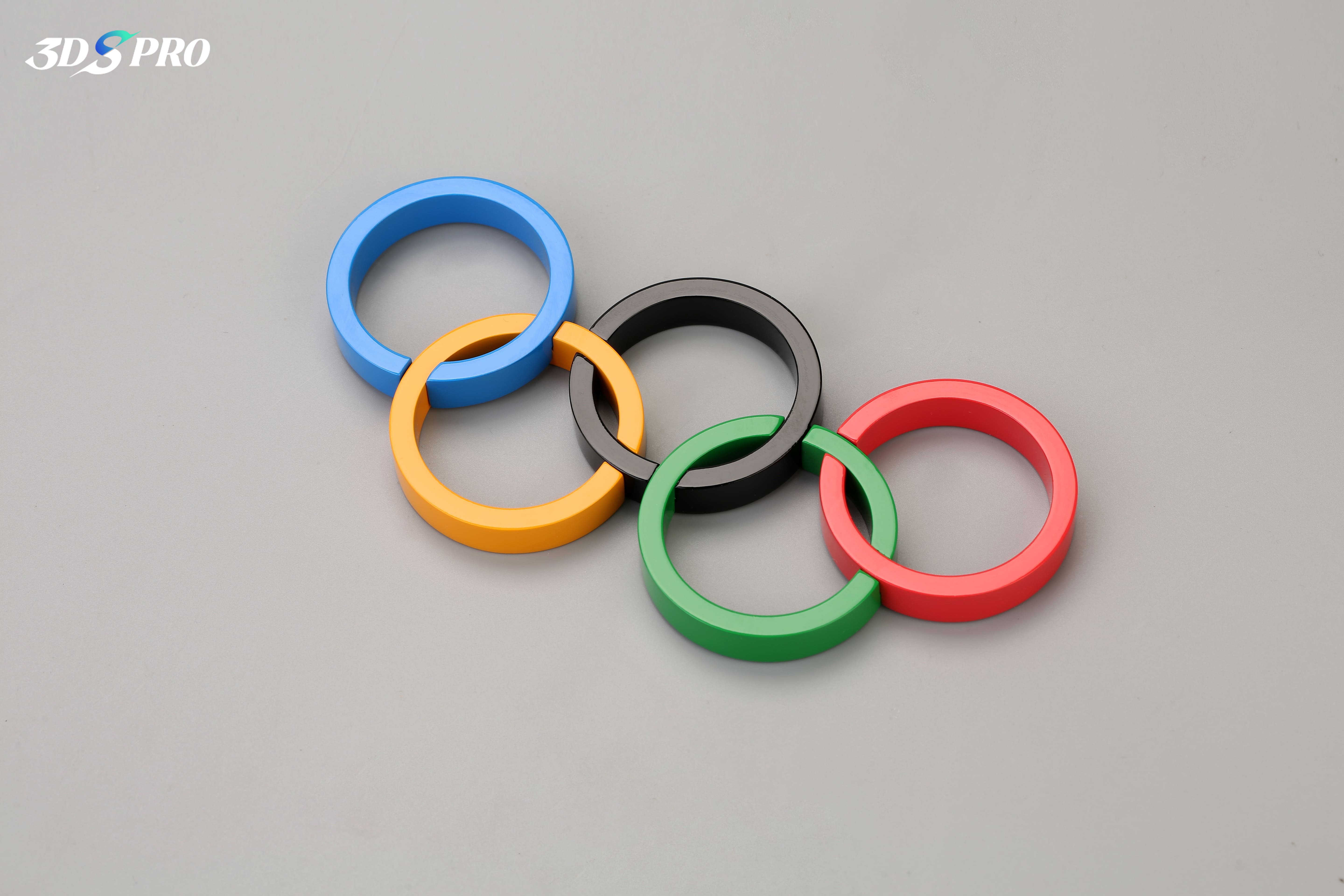 spray paintd olympic rings 3d prints