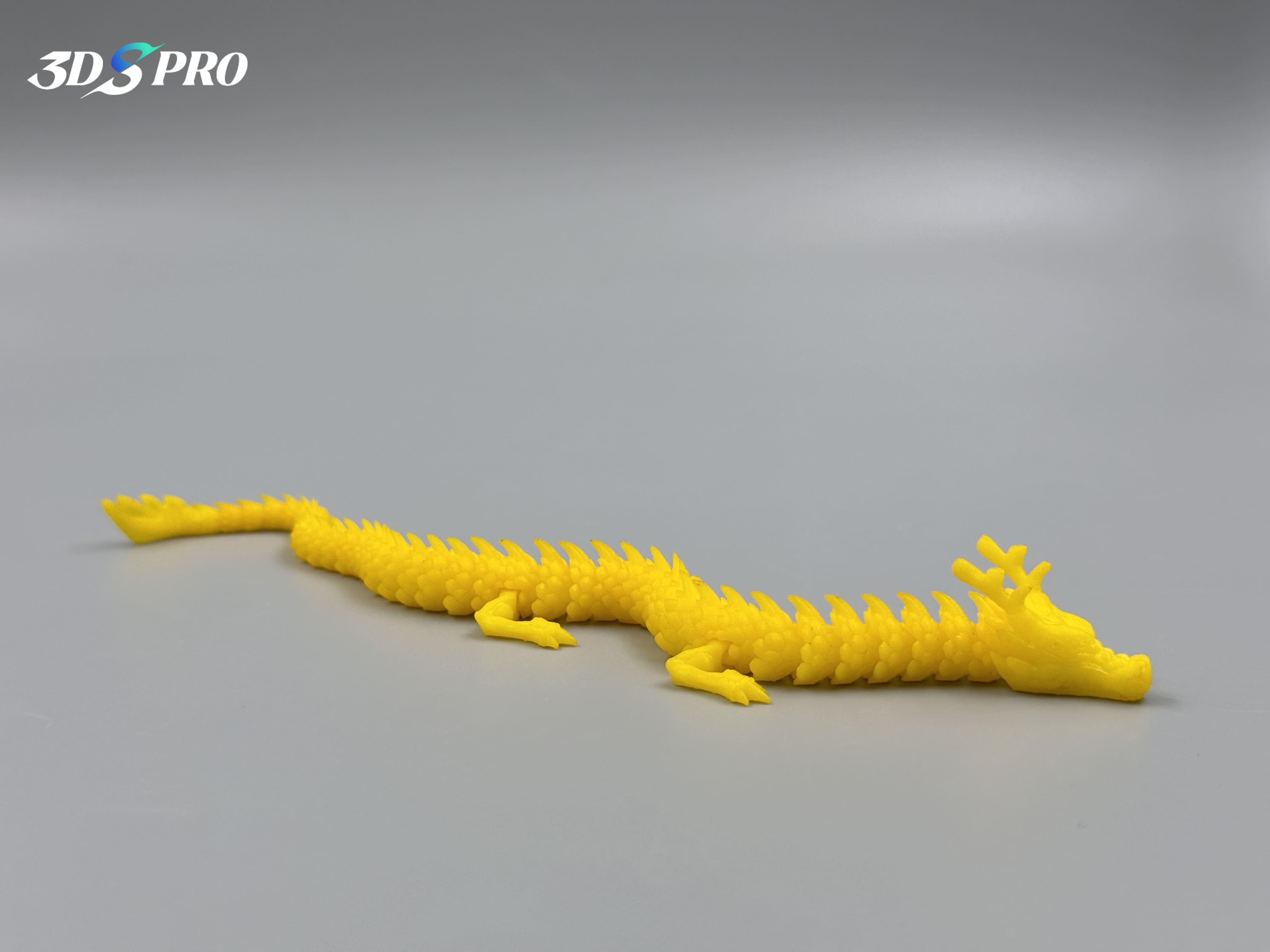 dyeing_sla 3d printed dragon_yellow